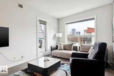 Interior photo 4 of #421 10523 123 ST NW