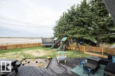 Interior photo 2 of 5116 51 AV