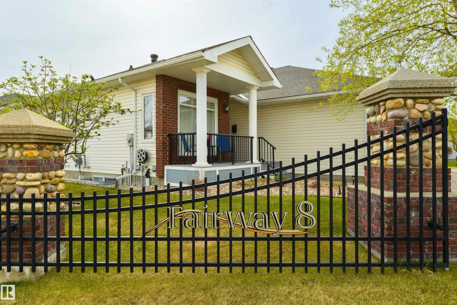 46 LONGVIEW CR, Spruce Grove - 3 bedroom Duplex for sale