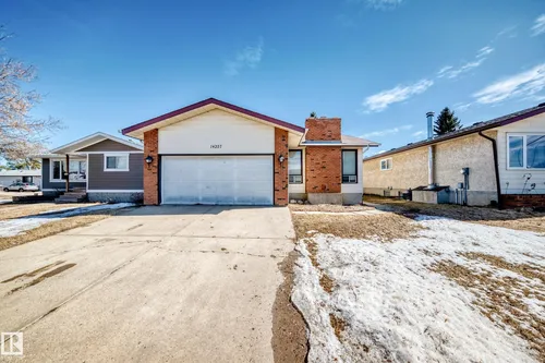 14237 22A ST NW, Edmonton - $375,000