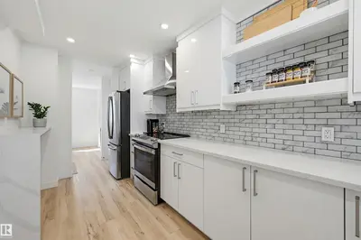 Interior photo 2 of 11210 105 ST NW
