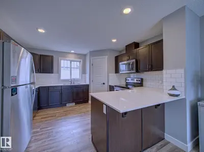 Interior photo 2 of #11 165 Cy Becker BV NW