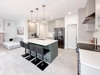 Interior photo 4 of 16 JENNIFER CR