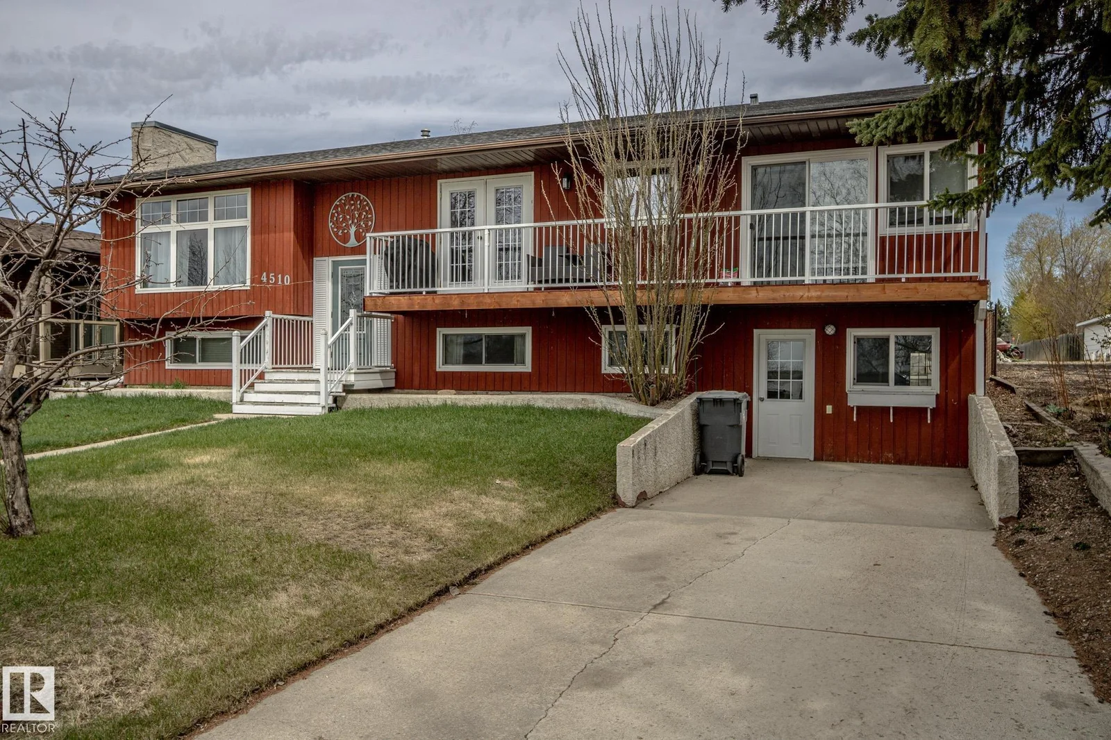 4510 Lakeshore DR, St. Paul Town - 4 bedroom Detached Single Family for sale