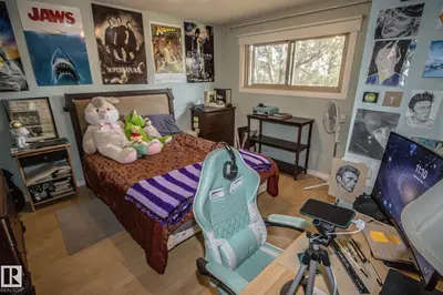 Interior photo 2 of 4510 Lakeshore DR