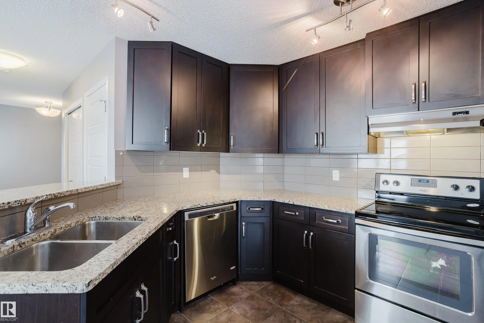 14009 164 AV NW, Edmonton - 3 bedroom Duplex for sale