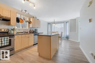 Interior photo 1 of 57 SUNTREE PM