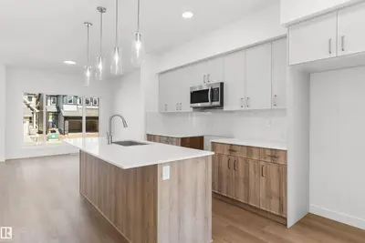 Interior photo 3 of 20703 43 AV NW