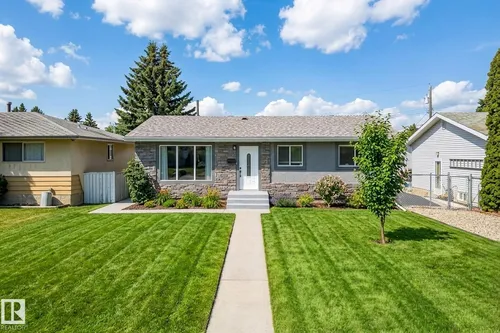 6034 105 ST NW, Edmonton - $629,900