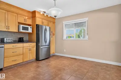 Interior photo 3 of 13916 61 ST NW NW