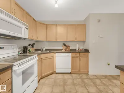 Interior photo 4 of #A 115 78 MCKENNEY AV