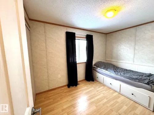 4732 54 AV, Wildwood - $248,500