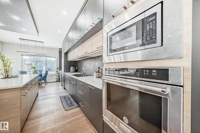 Interior photo 2 of 17112 68 ST NW