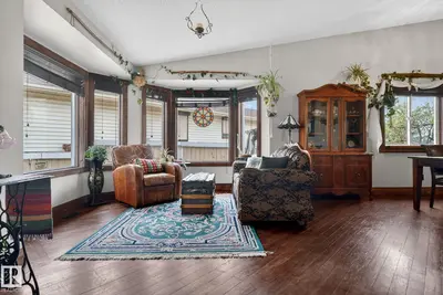 Interior photo 1 of 3332 44B AV NW