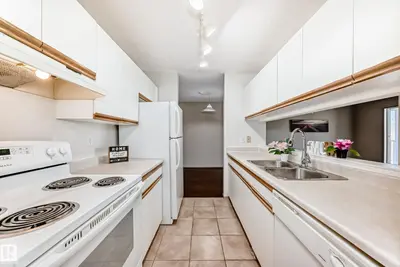 Interior photo 2 of #403 17467 98A AV NW
