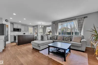 Interior photo 3 of 1235 RUTHERFORD RD SW SW