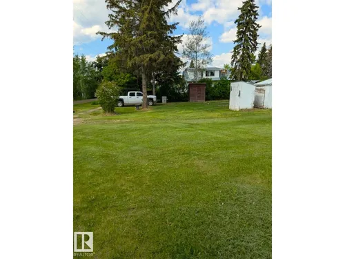 4805 50, Pibroch - $129,900