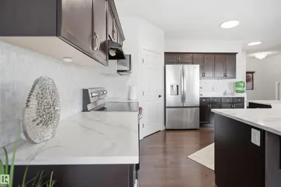 Interior photo 4 of 1453 HAYS WY NW