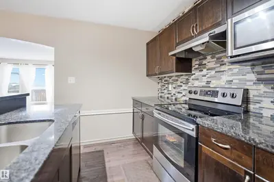 Interior photo 4 of 1144 35 AV NW