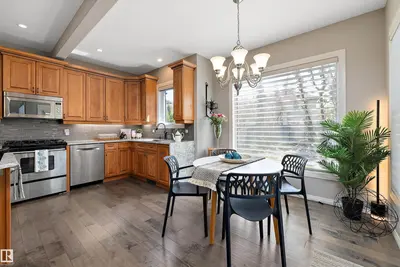 Interior photo 3 of 2311 BAILEY SW