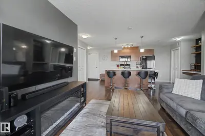 Interior photo 2 of #334 504 ALBANY WY NW