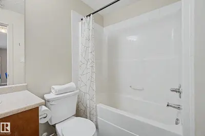 Interior photo 4 of #334 504 ALBANY WY NW