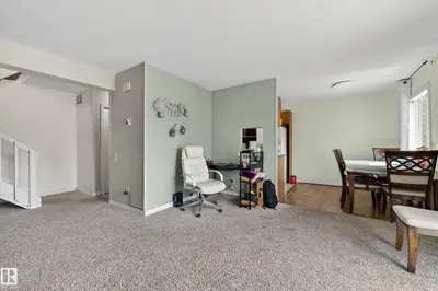 Interior photo 2 of 26E MEADOWLARK VG NW