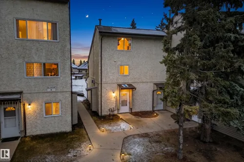 5A MEADOWLARK VG NW, Edmonton - $175,000