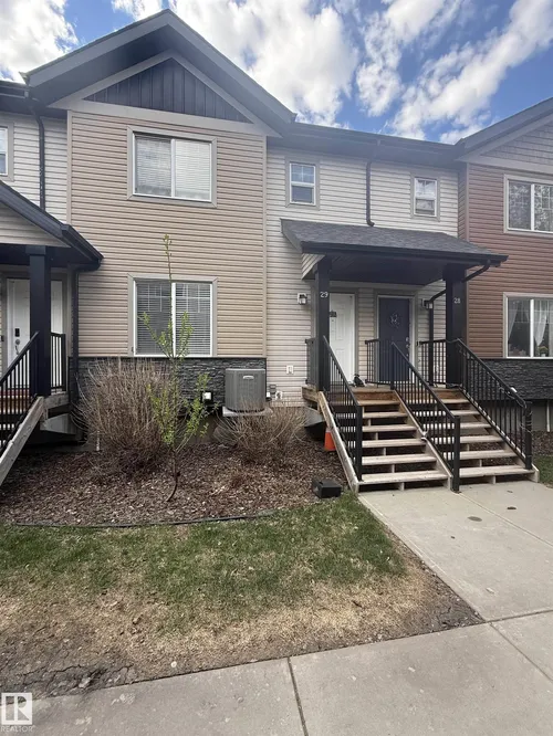 #29 12004 22 AV SW SW, Edmonton - $275,000