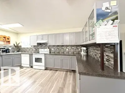 Interior photo 1 of 1350 Lakewood Crossing