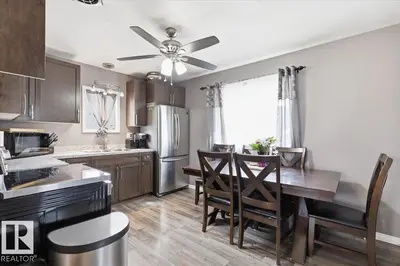 Interior photo 1 of 4704 51 ST