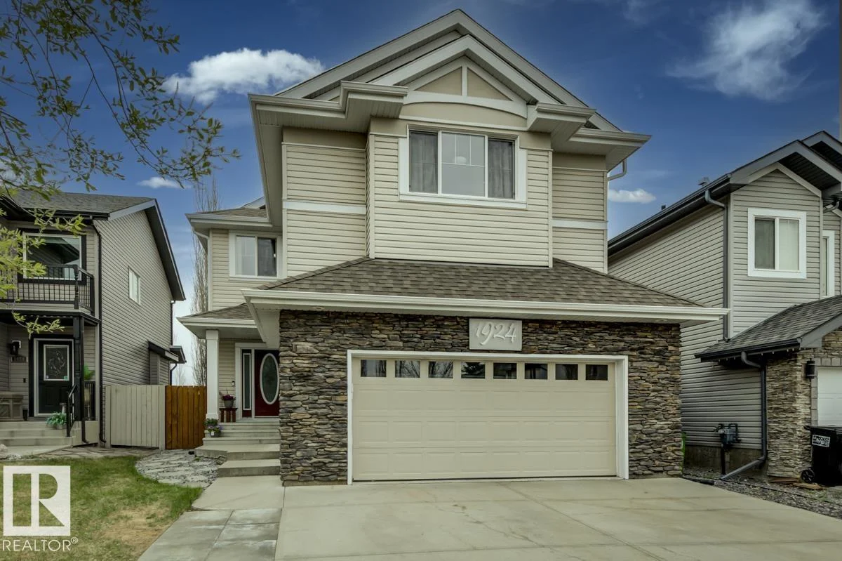 1924 69 ST SW, Edmonton - 5 bedroom Detached Single Family for sale