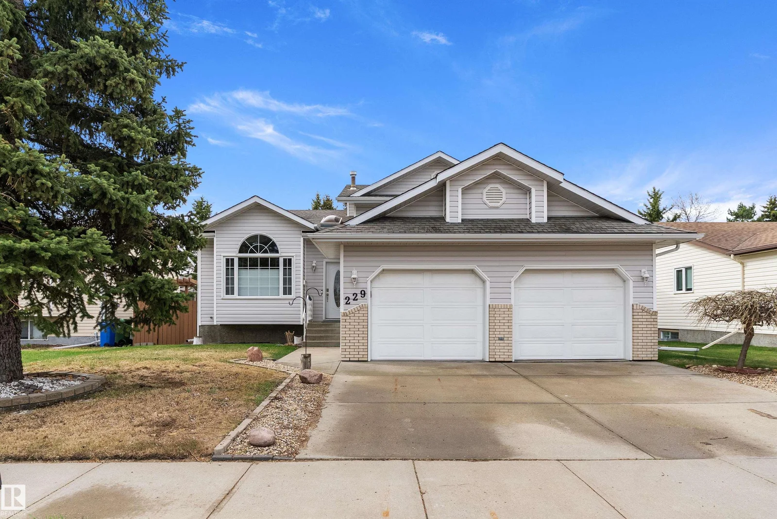229 Northmount DR, Wetaskiwin - 5 bedroom Detached Single Family for sale