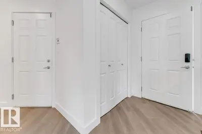 Interior photo 4 of 7403 SINGER LANDING LD NW