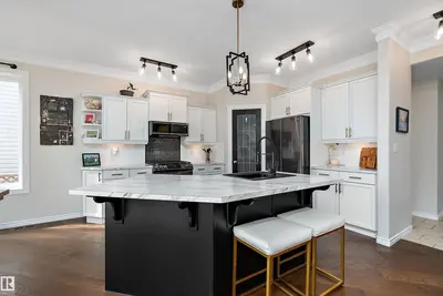 Interior photo 3 of 5335 42 ST