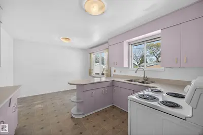 Interior photo 3 of 3434 120 AV NW