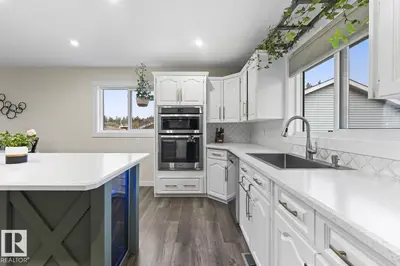 Interior photo 3 of 210 20A ST