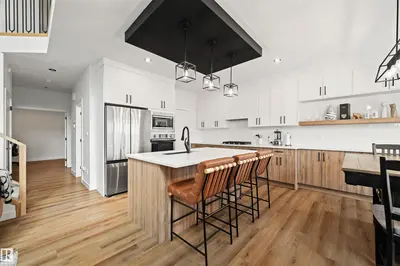 Interior photo 1 of 1367 SISKIN WD NW