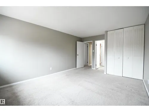 6706 36A AV NW, Edmonton - $245,000