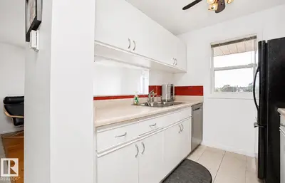 Interior photo 2 of #315 11218 80 ST NW