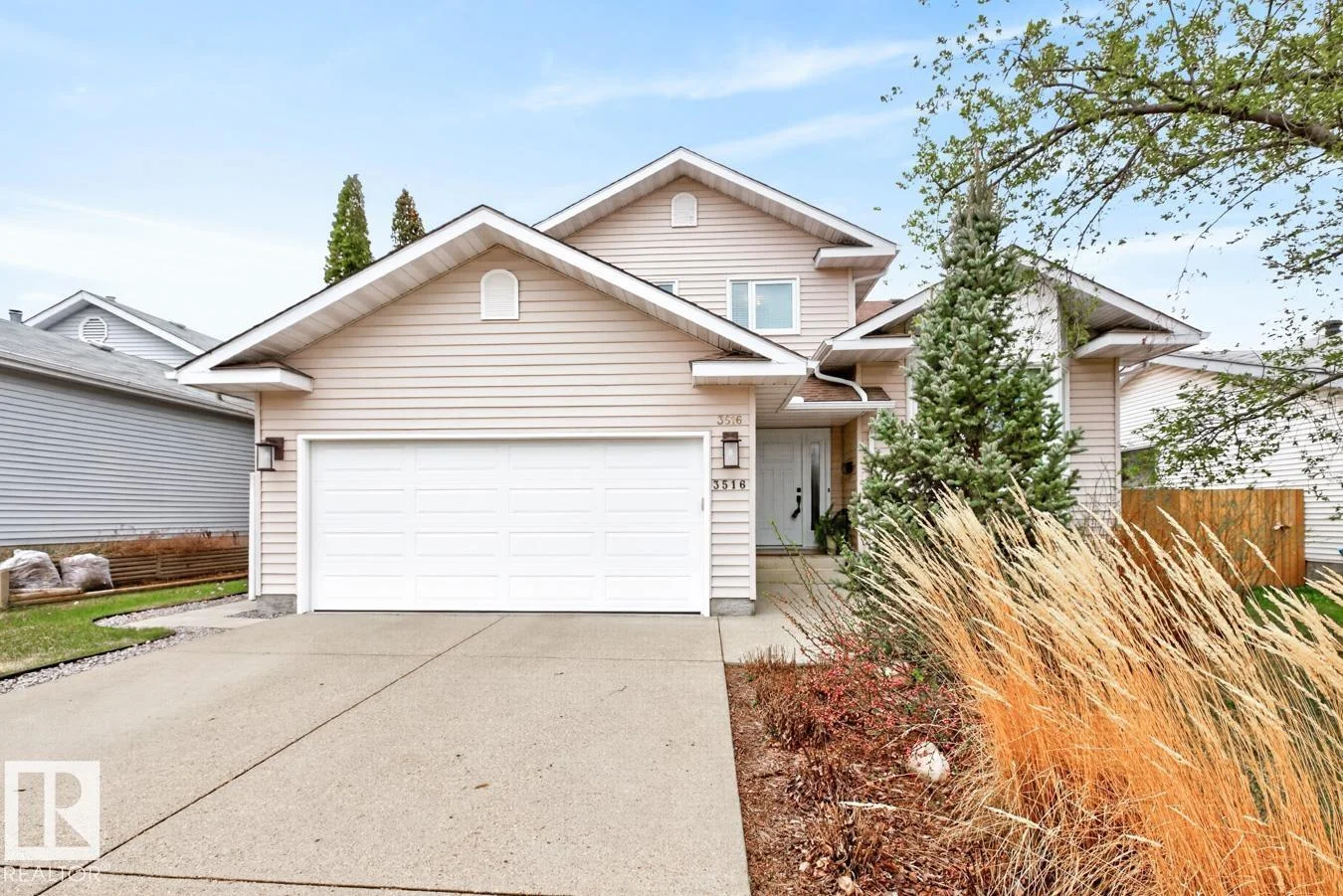 3516 37 ST NW, Edmonton - 5 bedroom Detached Single Family for sale