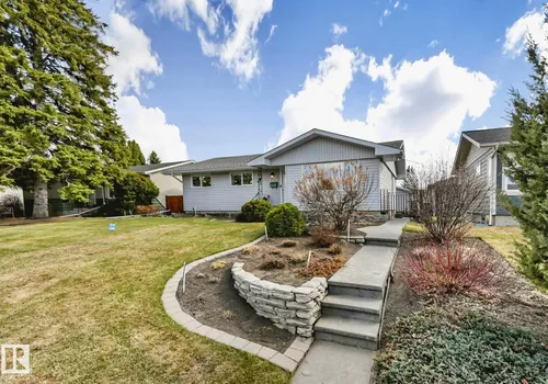 6303 92B AV NW, Edmonton - $589,900