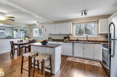 Interior photo 4 of 96 ARLINGTON DR