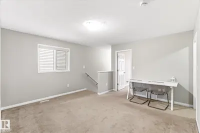 Interior photo 3 of 1668 CHAPMAN WY SW SW