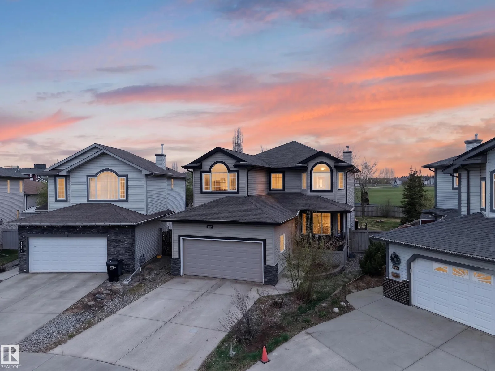 4333 MCMULLEN WY SW SW, Edmonton - 6 bedroom Detached Single Family for sale