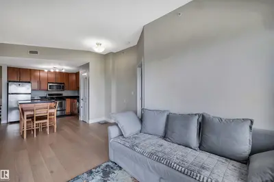 Interior photo 4 of #902 9819 104 ST NW