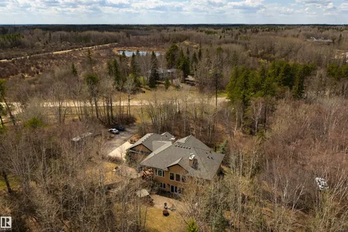#7 26516 TWP ROAD 514, Rural Parkland County - $1,047,500