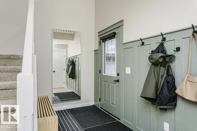 Interior photo 1 of 42 SANTANA CR