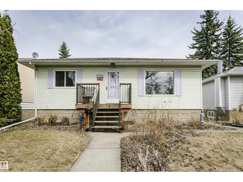 9760 64 AV NW, Edmonton - $454,900