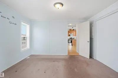 Interior photo 3 of 36 JUTLAND CR